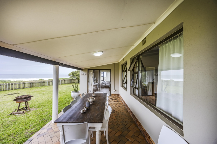 3 Bedroom Property for Sale in Marshstrand Eastern Cape